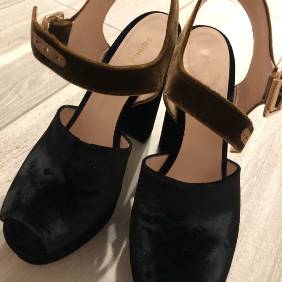 Deimille Black Velvet Platform Heels - SOLD OUT - Picture 4 of 5